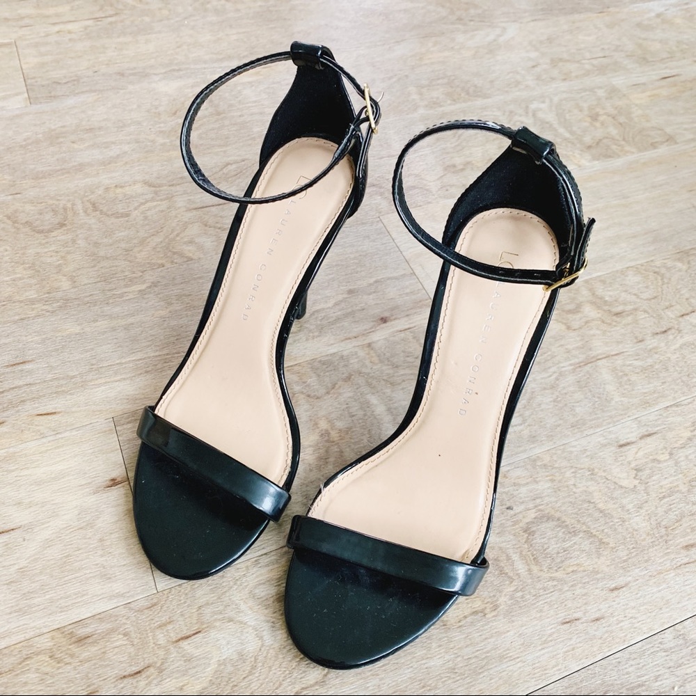 Lauren Conrad || Strappy Sandal